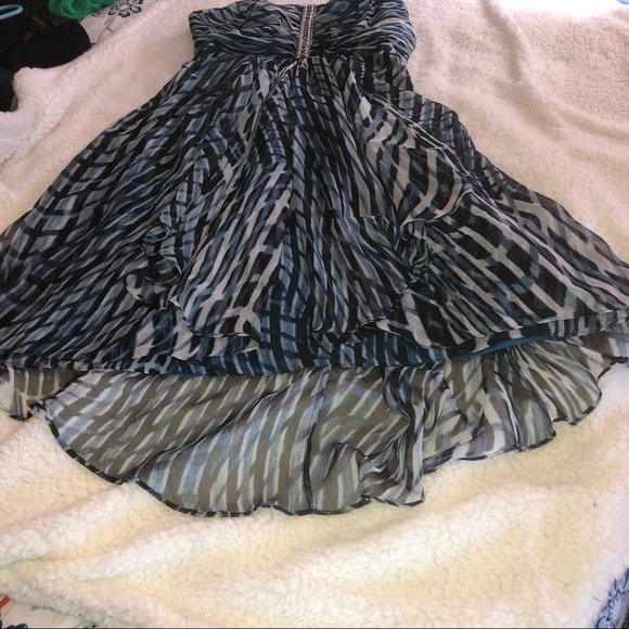 Laundry by Shelli Segal evening dress - Picture 6 of 6